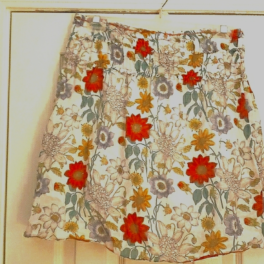 Cute Sophie Max Floral Lined Skirt